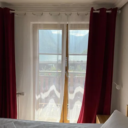 מלון Seehotel Am Hallstaettersee אוברטראון