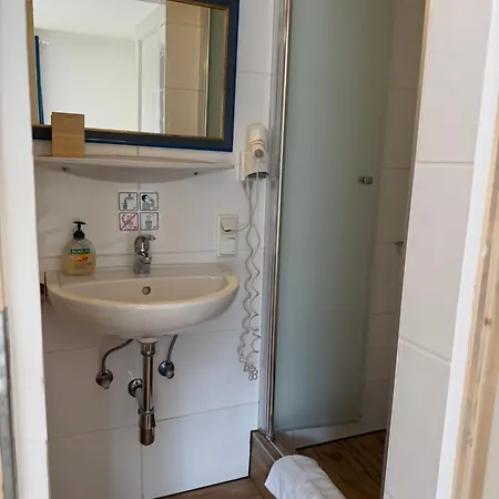 Seehotel Am Hallstaettersee 2*