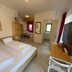 Seehotel Am Hallstaettersee 2*