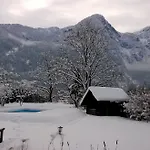 Szálloda Seehotel Am Hallstaettersee 2*