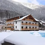 Seehotel Am Hallstaettersee Obertraun