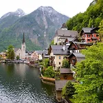 Seehotel Am Hallstaettersee Szálloda 2*