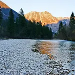 Seehotel Am Hallstaettersee 2* Obertraun