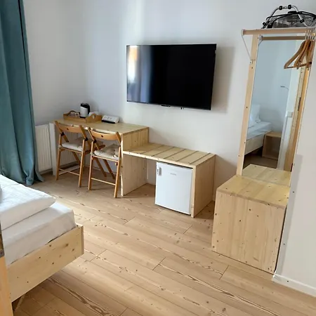 Seehotel Am Hallstaettersee 2* אוברטראון