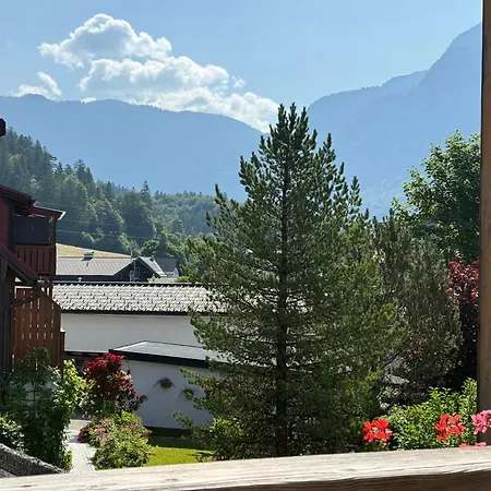 Seehotel Am Hallstättersee 2*