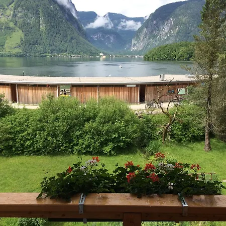 Seehotel Am Hallstaettersee 2*