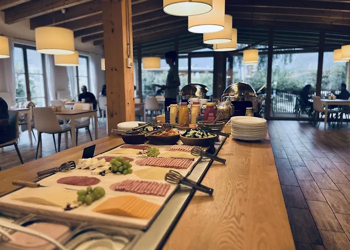 Seehotel Am Hallstaettersee Obertraun